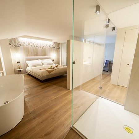 Domus Fonte Dei Leoni Bed & Breakfast อัสซิซี ภายนอก รูปภาพ