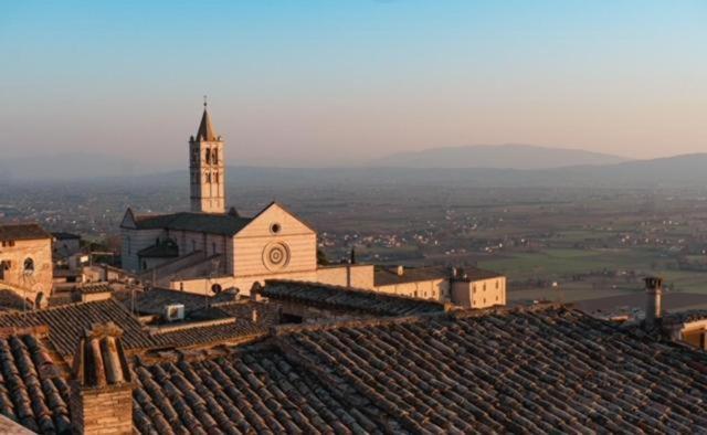 Domus Fonte Dei Leoni Bed & Breakfast อัสซิซี ภายนอก รูปภาพ