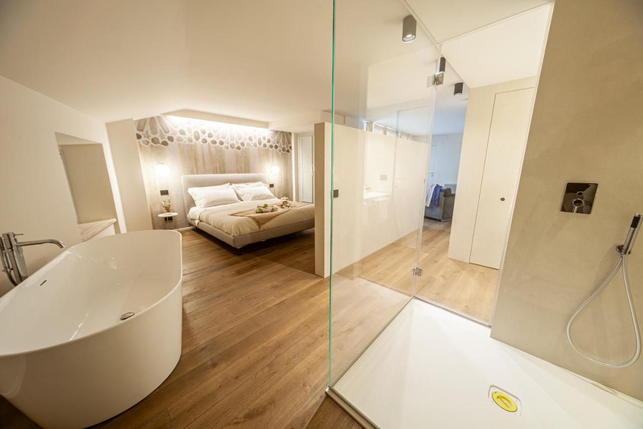 Domus Fonte Dei Leoni Bed & Breakfast อัสซิซี ภายนอก รูปภาพ